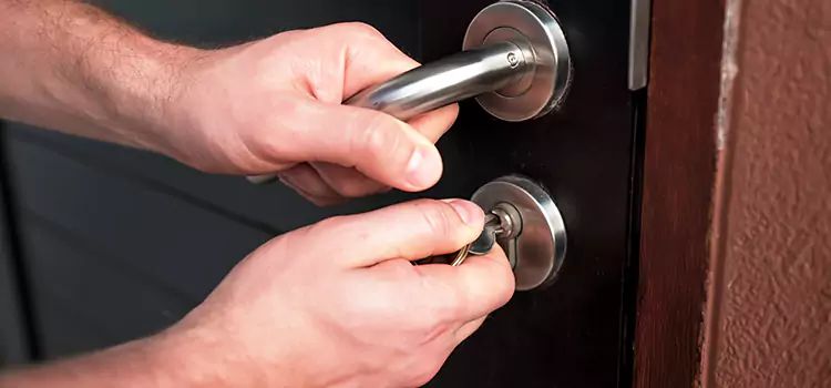 Door Closer Repair & Installation Sayville